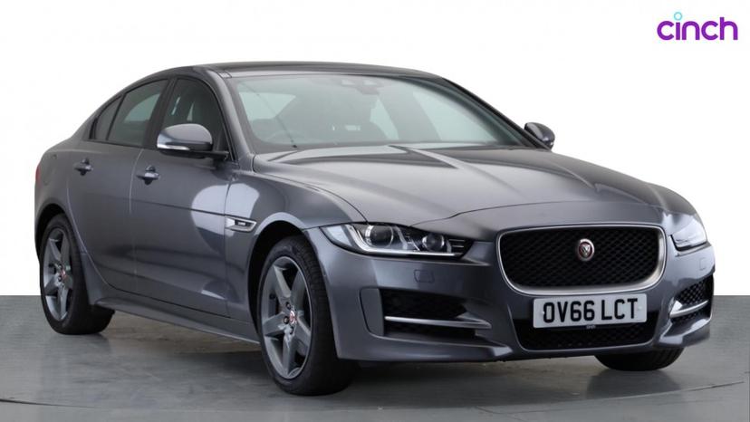 Jaguar XE