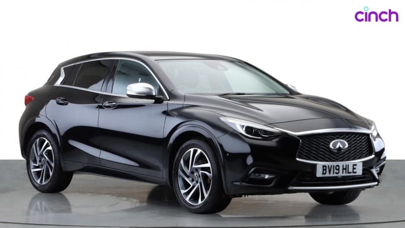 INFINITI Q30