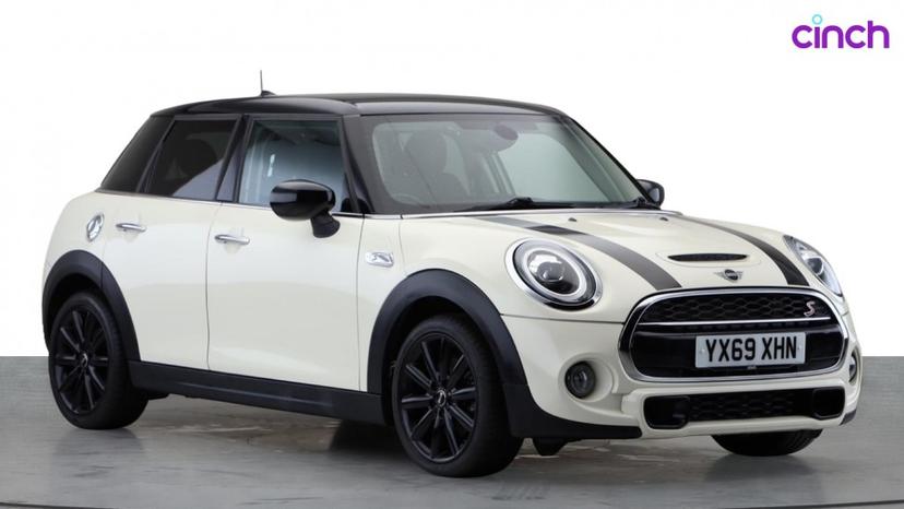 MINI Hatchback