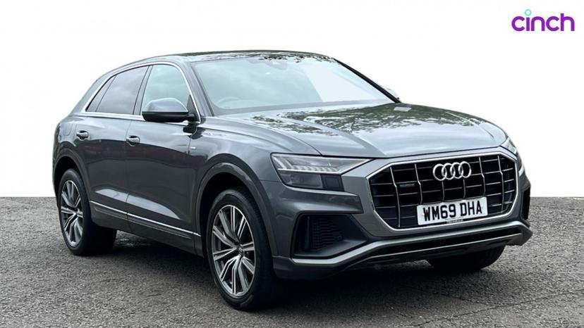 Audi Q8