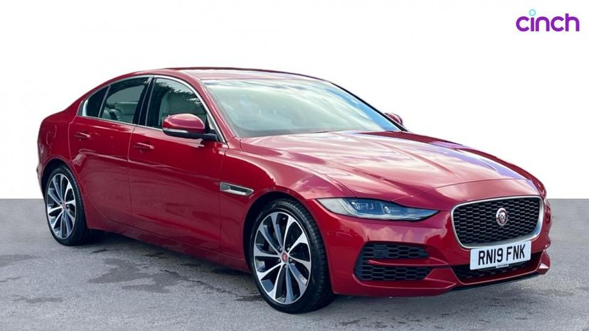 Jaguar XE