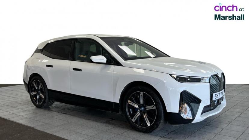BMW iX