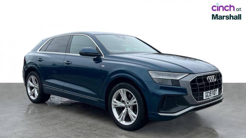Audi Q8