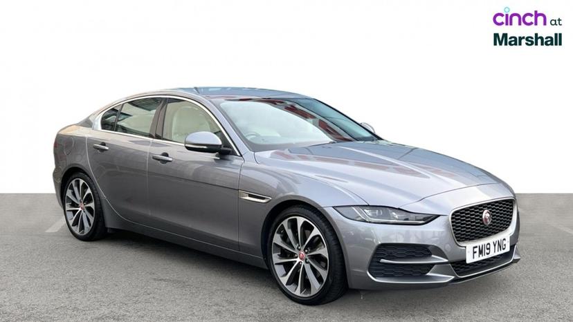 Jaguar XE