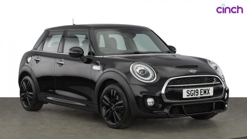 MINI Hatchback