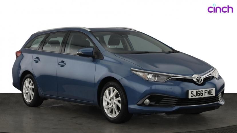 Toyota Auris Touring Sport