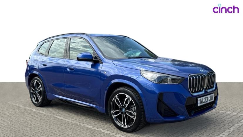 BMW iX1
