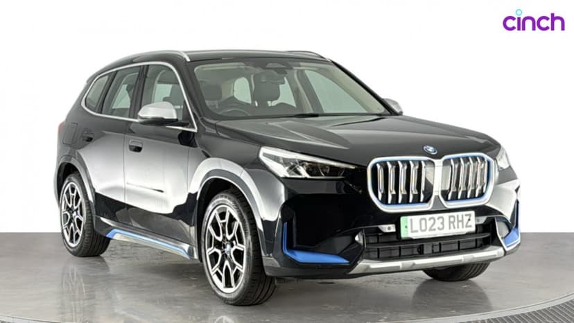 BMW iX1