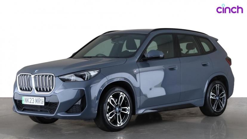 BMW iX1