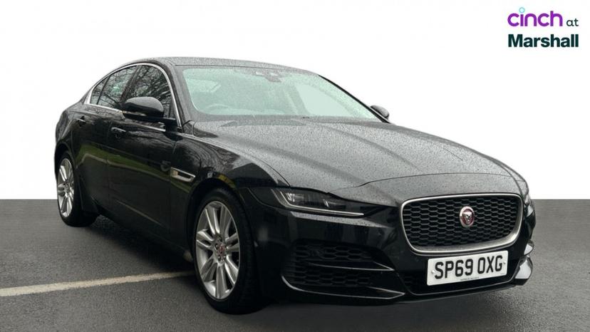 Jaguar XE