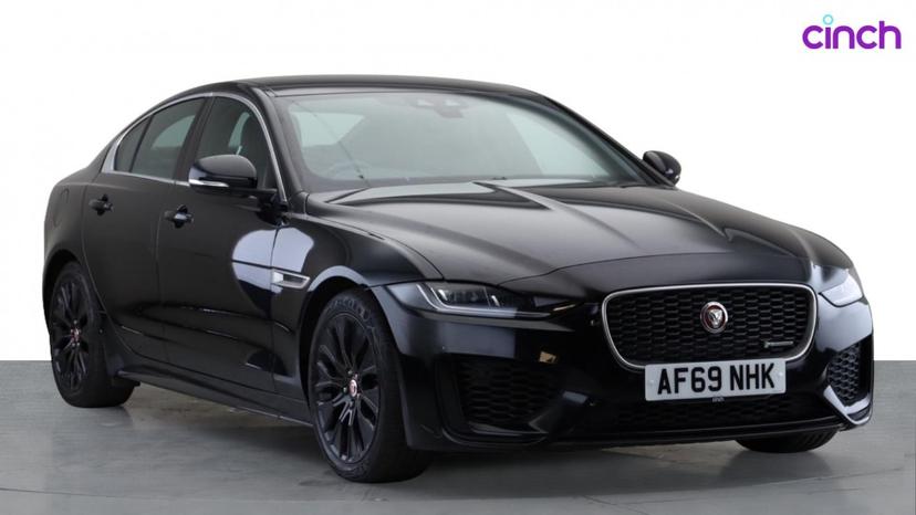 Jaguar XE