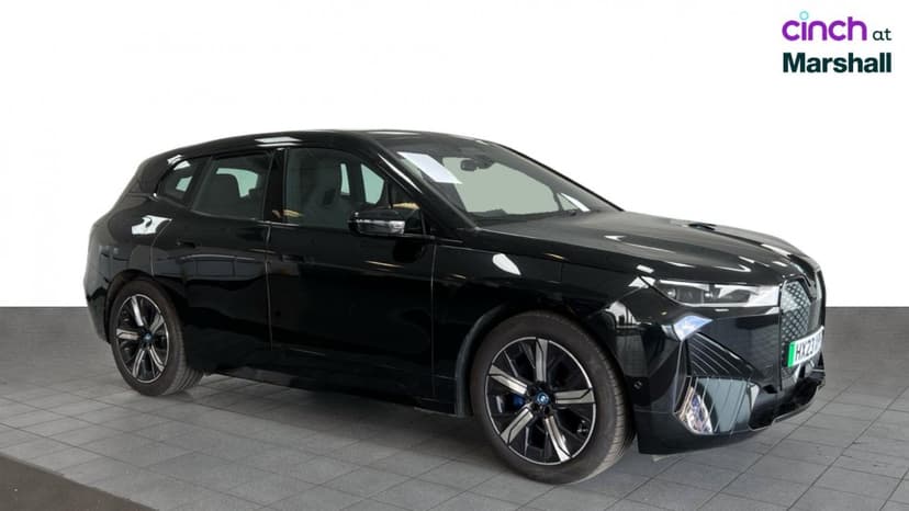BMW iX