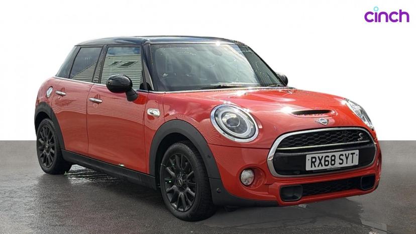 MINI Hatchback