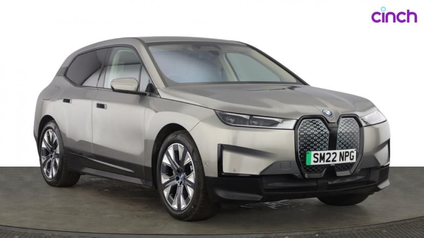 BMW iX