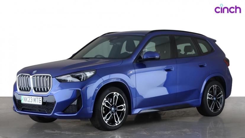 BMW iX1