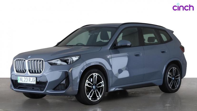 BMW iX1