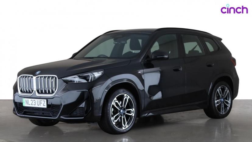 BMW iX1