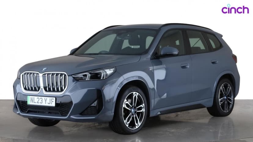 BMW iX1